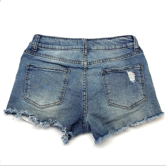 Urban Heritage high-rise distressed jean short (size 5 Junior/medium) - Picture 2 of 9